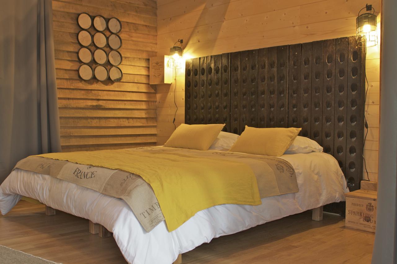 Ecolodges De Loire & Spa Gennes-Val-de-Loire Exteriör bild