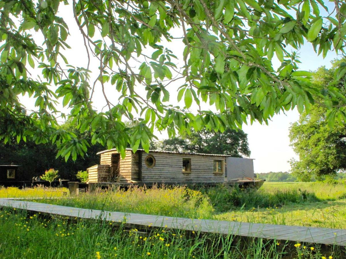 Ecolodges De Loire & Spa Gennes-Val-de-Loire Exteriör bild